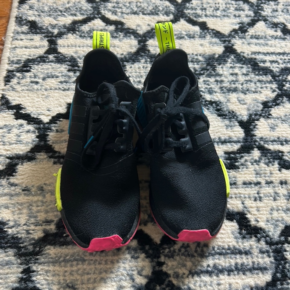 Black Adidas Sneakers Size 4